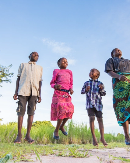 Save the Children y GSK, unidos para salvar la vida de millones de niños